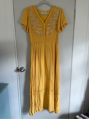 andree by unit embroidered dress Andree by Unit Embroidered Dress